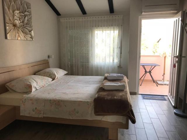 Apartment, 200M From Sea Brtonigla Exterior foto